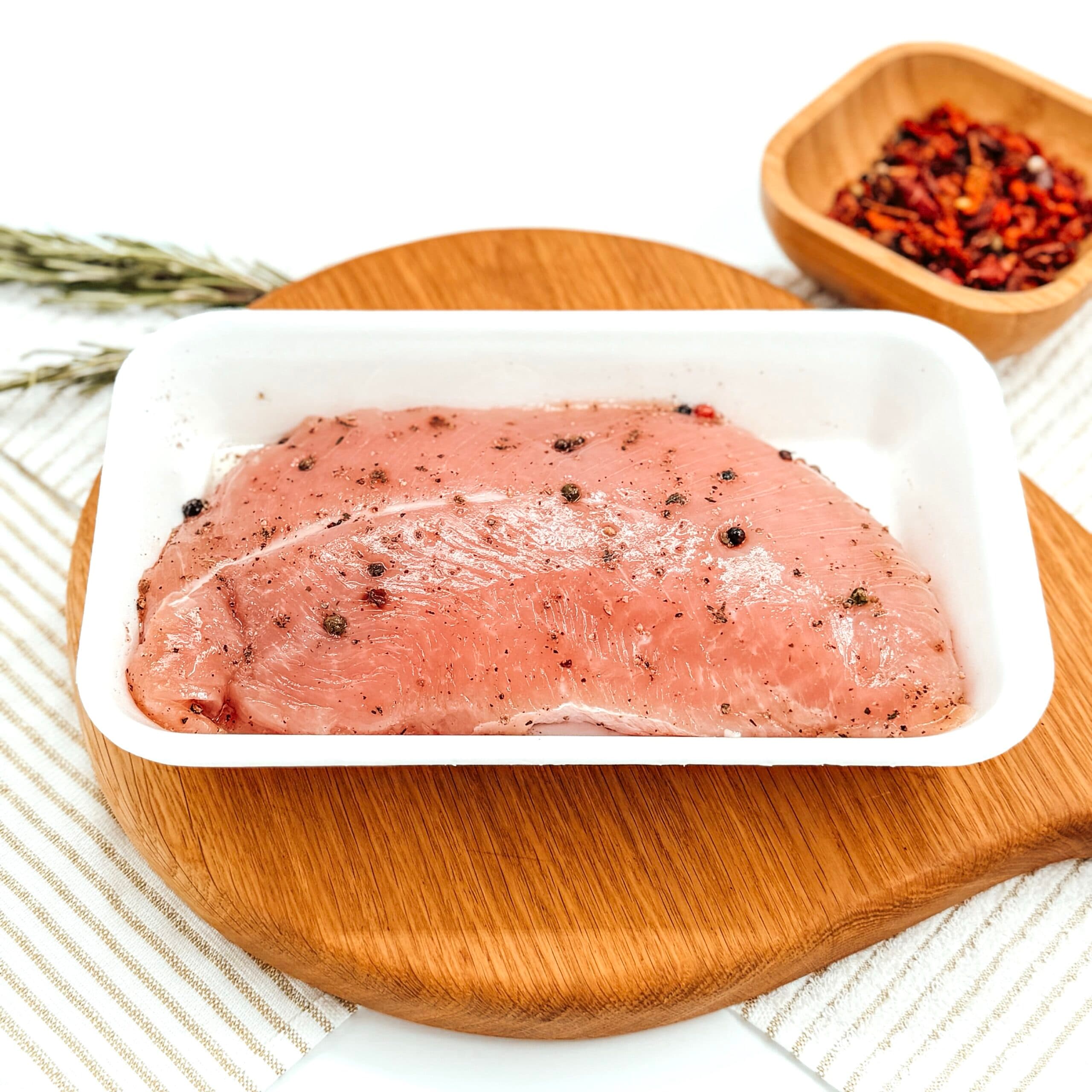 Fileul mic de curcan maturat (steak) "Cămara"
